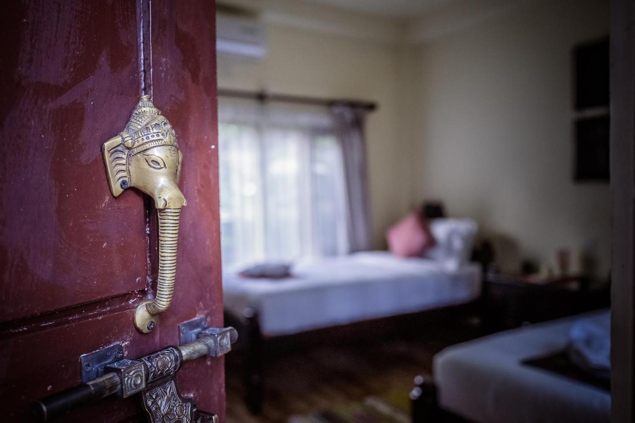 Mingtang Garden Cottage 名堂花园度假屋 Pokhara Eksteriør bilde
